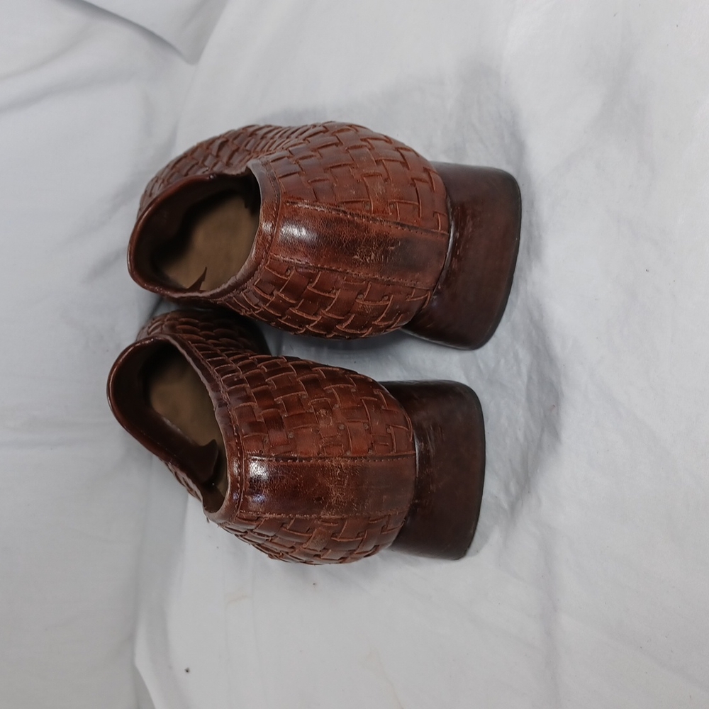 Brown Basket Weave Leather Slip-ons - Picture 6 of 7